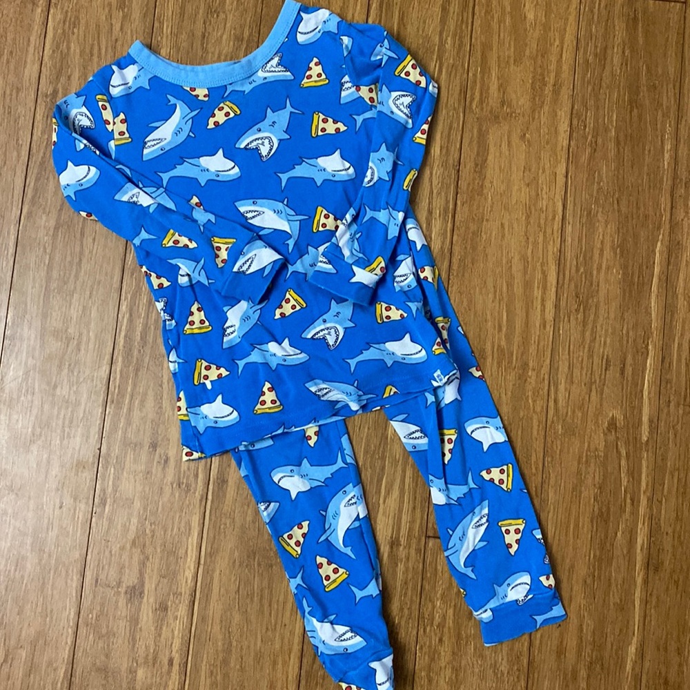 Baby gap shark pizza pajamas, 3t